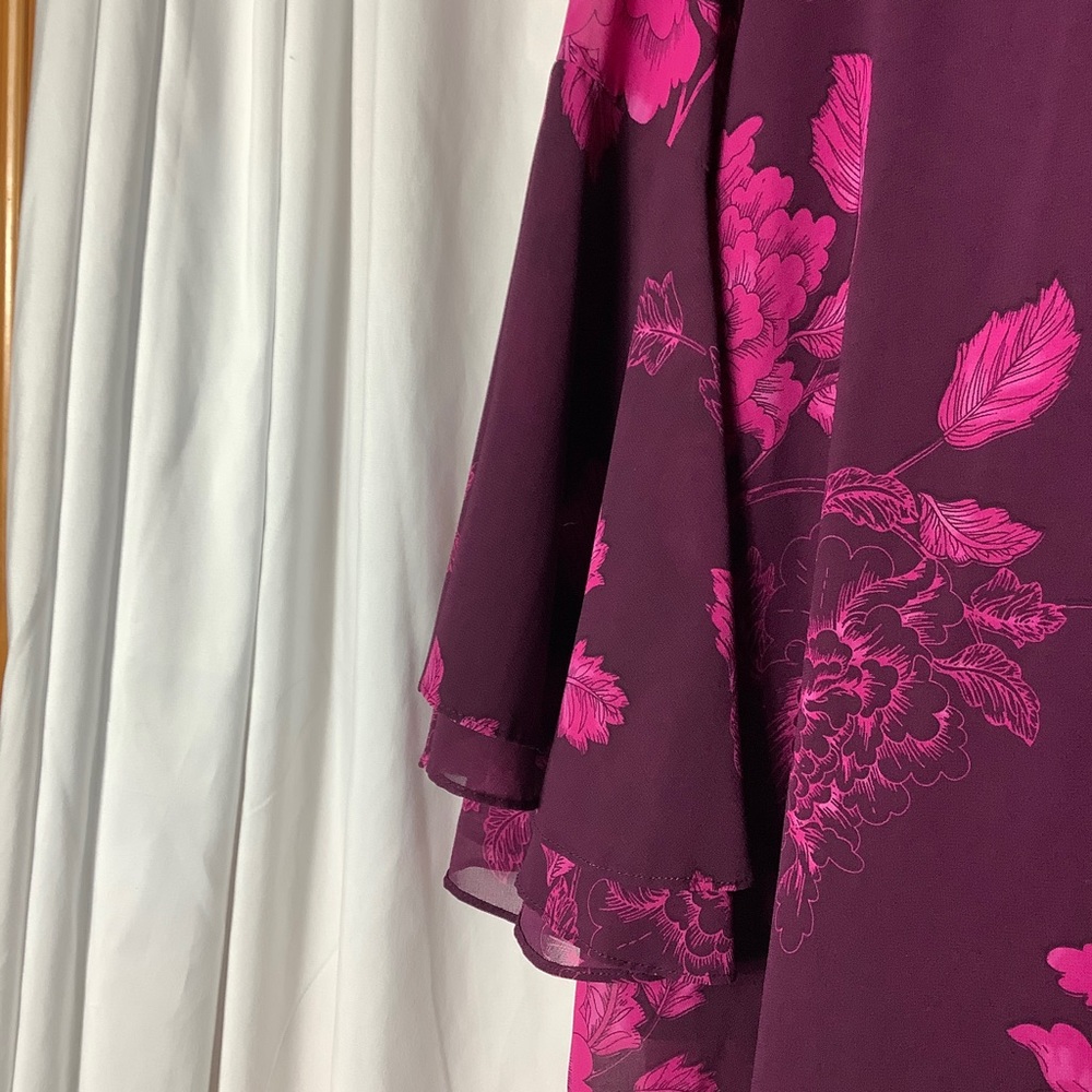 NWT Nanette Lepore purple/pink flutter sleeve top size 2X. - Picture 3 of 3